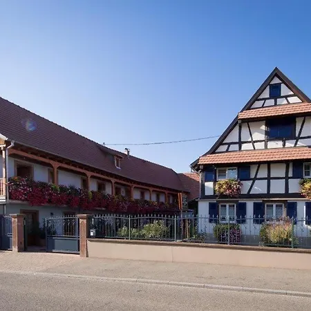 La Ferme De Louise Alojamento de Acomodação e Pequeno-almoço 3*