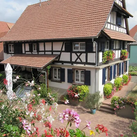 La Ferme De Louise Alojamento de Acomodação e Pequeno-almoço Hohengoeft